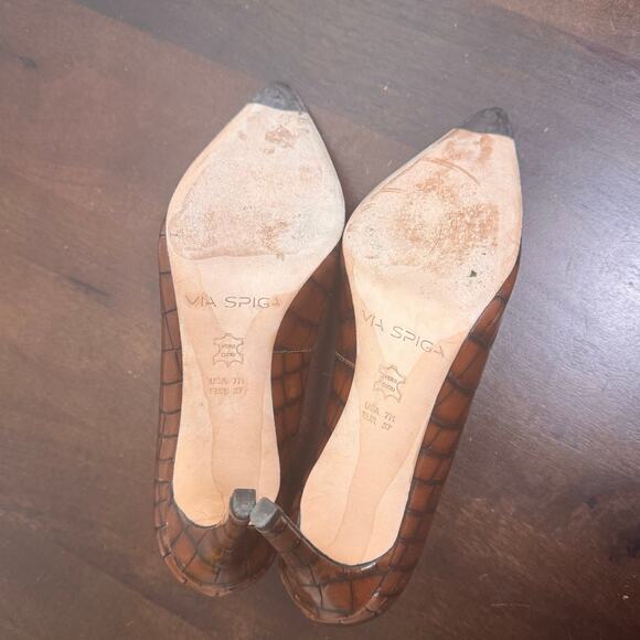 Via Spiga Croc Embossed Leather Pumps - Size 7 - Picture 6 of 6